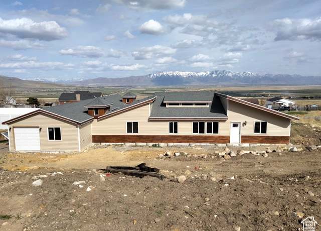 Property at 10960 N Anderson Way, Tremonton, UT 84337, 5 beds, 3 baths