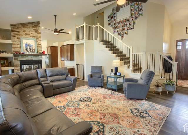 Property at 2832 S 1200 W, Syracuse, UT 84075, 6 beds, 4.5 baths