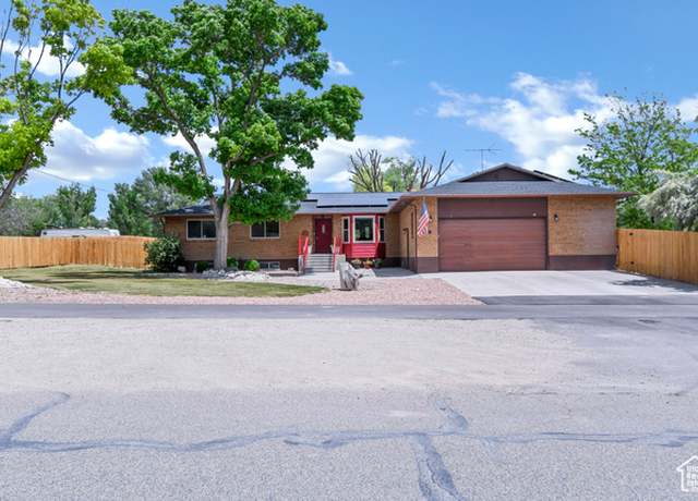 Property at 155 S 200 W, Gunnison, UT 84634, 6 beds, 2.5 baths