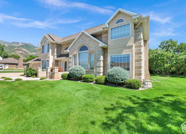 Property at 2382 Summerwood Dr, Layton, UT 84040, 5 beds, 3.5 baths