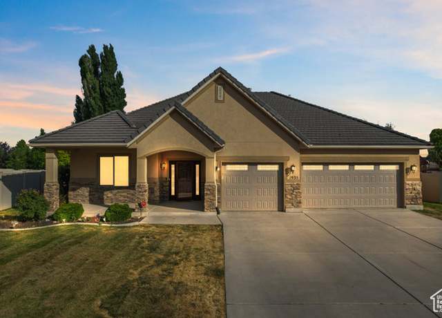 Property at 1935 W Grays Dr, Lehi, UT 84043, 4 beds, 3 baths