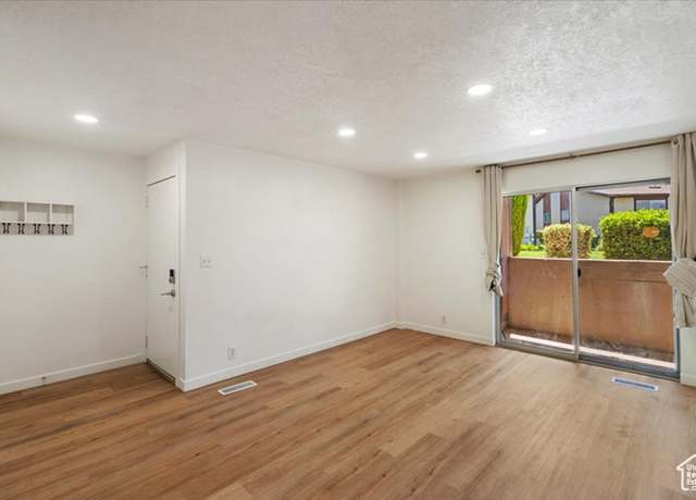 Property at 263 W Garden Park Dr N, Orem, UT 84057, 2 beds, 2 baths