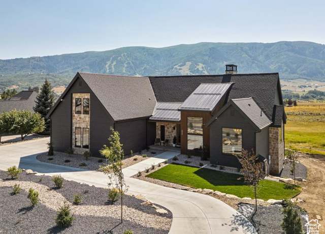 Property at 3669 N Foothill Ln, Eden, UT 84310, 5 beds, 4 baths