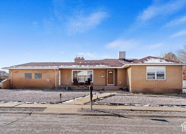 Property at 5185 S 2100 W, Roy, UT 84067, 4 beds, 2 baths