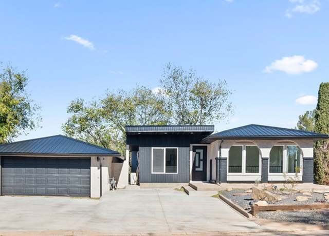 Property at 224 W 530 N, La Verkin, UT 84745, 5 beds, 3 baths