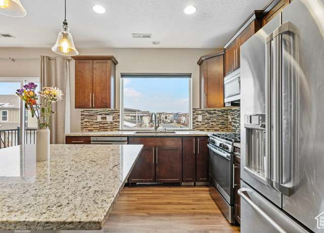 Property at 60 N 1100 W, Farmington, UT 84025, 3 beds, 3 baths