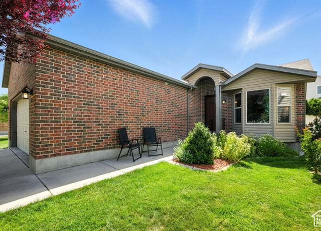 Property at 8564 S Laurel Oak Dr W, West Jordan, UT 84088, 5 beds, 3 baths