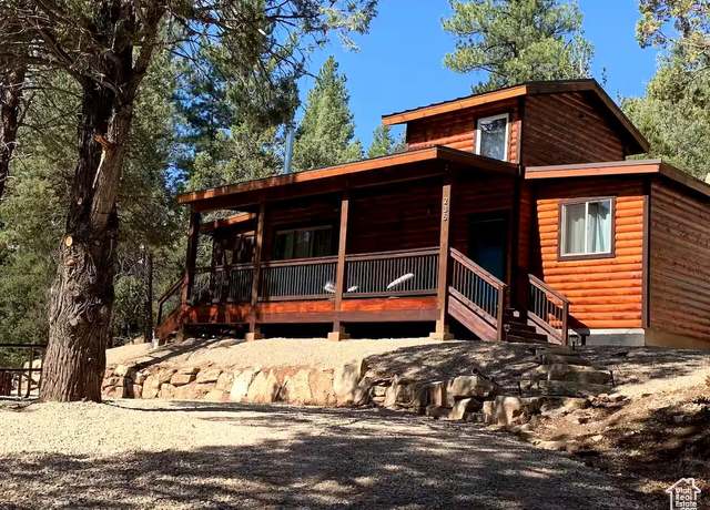 Property at 235 Lewis Ln, Orderville, UT 84758, 2 beds, 1 bath