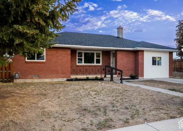 Property at 689 W 250 N, Vernal, UT 84078, 3 beds, 2 baths