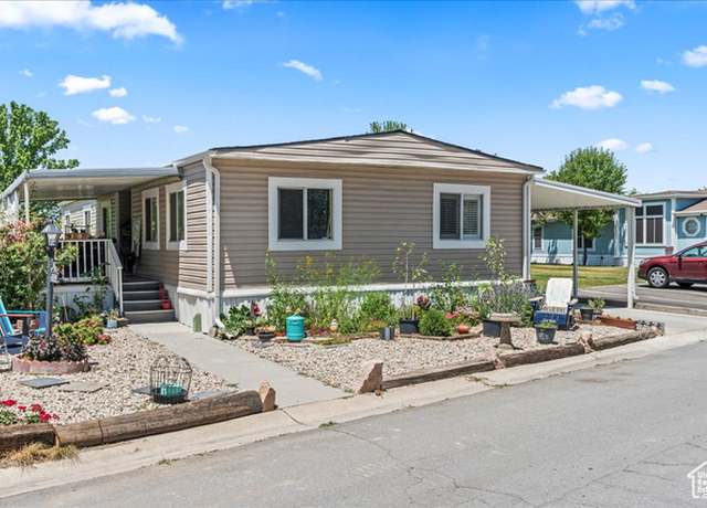 Property at 4598 S Monte Grande Dr W, Taylorsville, UT 84123, 4 beds, 2 baths