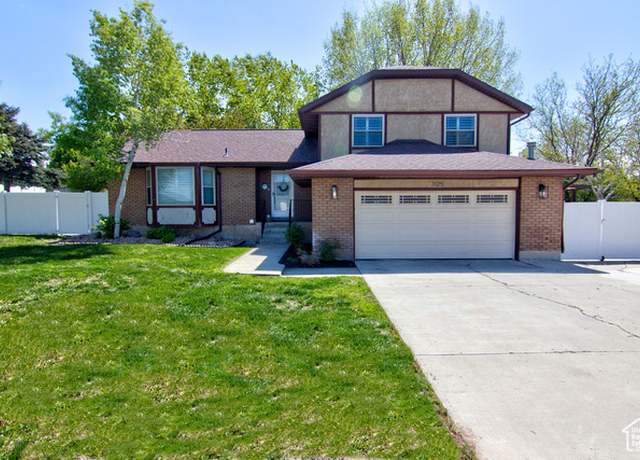 Property at 1125 W Chavez Dr, South Jordan, UT 84095, 4 beds, 3.5 baths