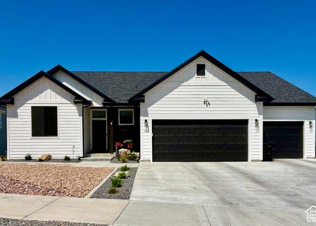 Property at 653 S 1140 E, Smithfield, UT 84335, 6 beds, 3.5 baths