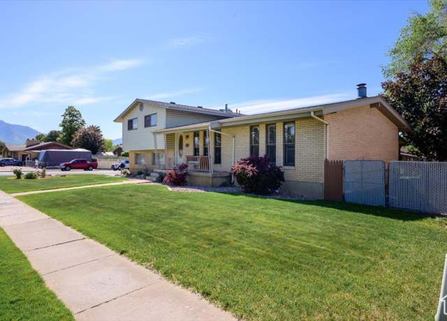 Property at 2263 W 4400 S, Roy, UT 84067, 6 beds, 3 baths