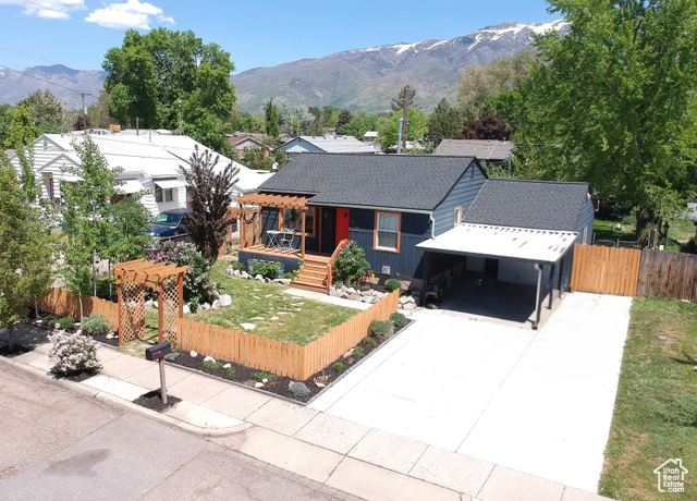 Property at 92 Colonial Ave, Layton, UT 84041, 3 beds, 2 baths