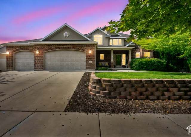 Property at 11282 S Alpine Creek Way, South Jordan, UT 84095, 6 beds, 4.5 baths