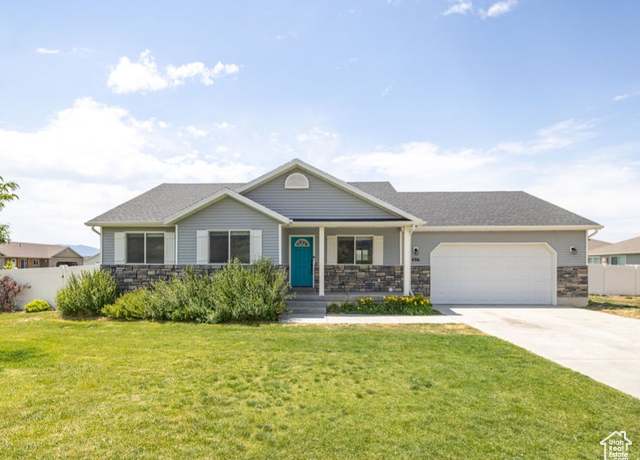 Property at 496 S 1600 E, Hyrum, UT 84319, 6 beds, 3 baths