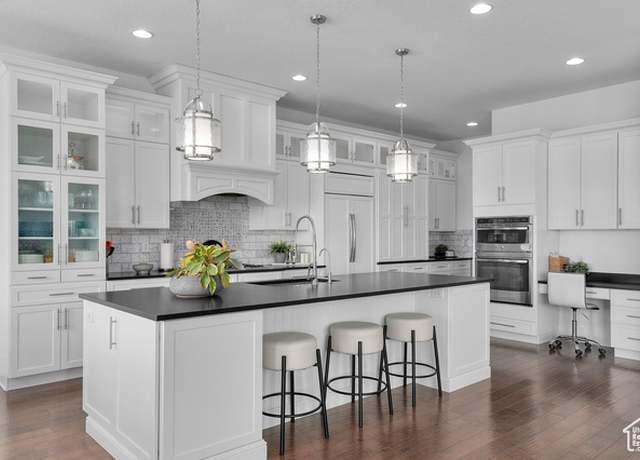 Property at 1599 W Morning View Way N, Lehi, UT 84043, 6 beds, 5.5 baths