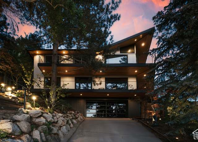 Property at 2249 S Lakeline Dr E, Salt Lake City, UT 84109, 4 beds, 3 baths