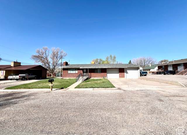 Property at 40 S 400 E, Richfield, UT 84701, 3 beds, 2 baths