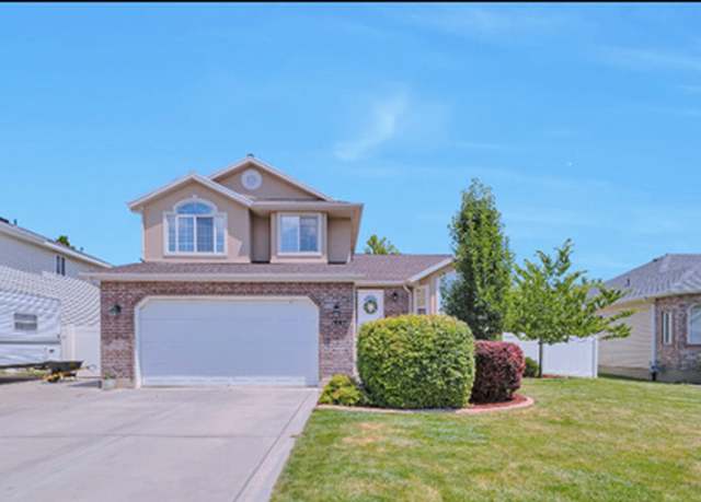 Property at 1885 S 500 E, Clearfield, UT 84015, 5 beds, 2.5 baths