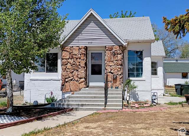 Property at 449 E 3rd S, Price, UT 84501, 4 beds, 2 baths
