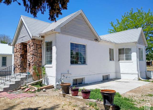Property at 449 E 3rd S, Price, UT 84501, 4 beds, 2 baths