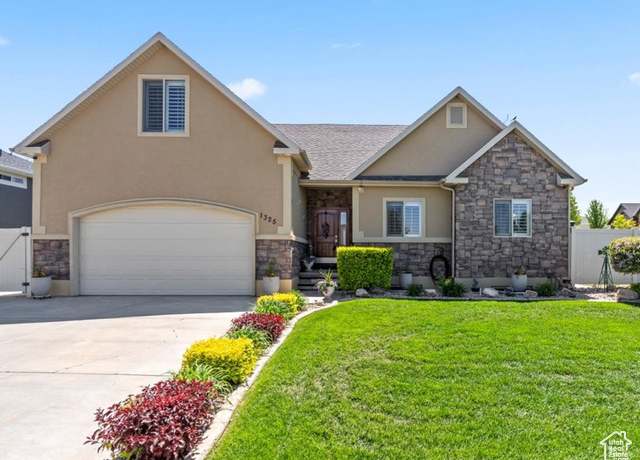 Property at 1325 W Trailside Dr, Santaquin, UT 84655, 6 beds, 3 baths