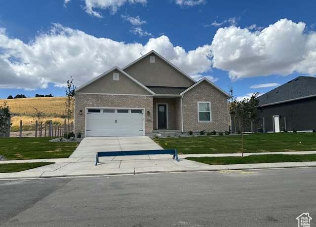 Property at 1302 West View Dr, Santaquin, UT 84655, 4 beds, 2.5 baths