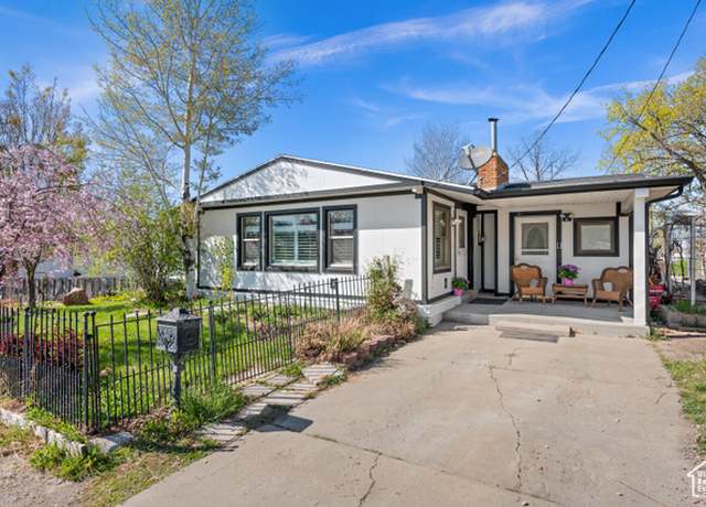 Property at 146 W 400 S, Tooele, UT 84074, 3 beds, 3 baths