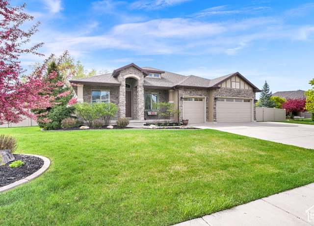 Property at 545 Saddle Back Cir, Kaysville, UT 84037, 6 beds, 3 baths