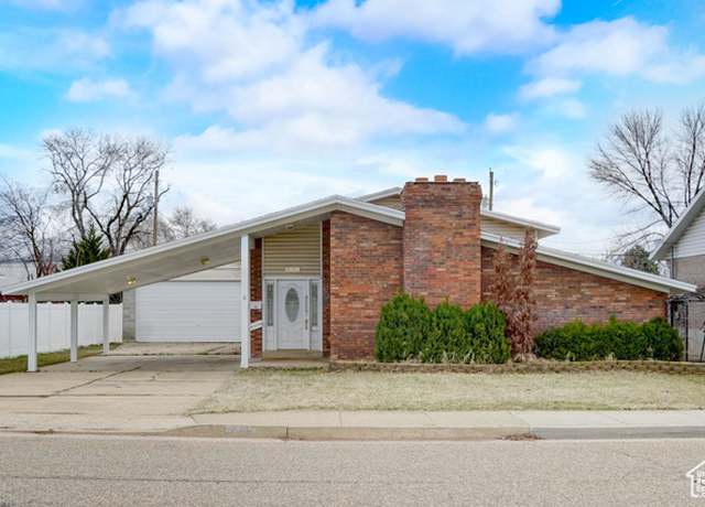 Property at 5238 S 2100 W, Roy, UT 84067, 4 beds, 3 baths