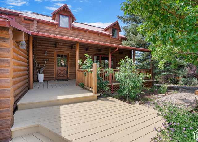 Property at 6385 Mountain View Dr, Park City, UT 84098, 4 beds, 3.5 baths