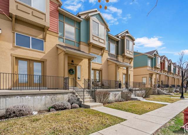 Property at 928 Shepard Pkwy, Farmington, UT 84025, 2 beds, 2.5 baths