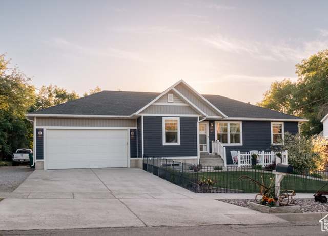 Property at 45 N Center St, Hyrum, UT 84319, 4 beds, 2 baths