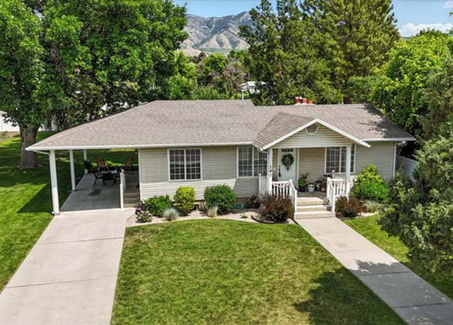 Property at 140 N 100 W, Hyde Park, UT 84318, 3 beds, 1 bath