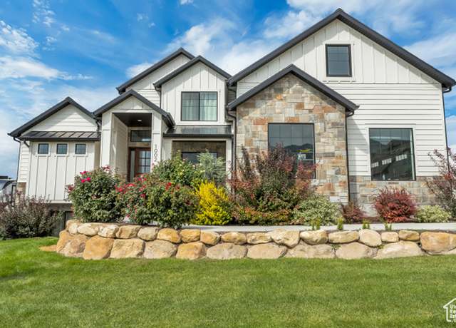 Property at 1002 W Temple Rim Ln, Payson, UT 84651, 7 beds, 3.5 baths