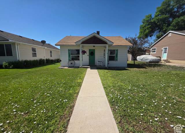 Property at 544 E 300 N, Roosevelt, UT 84066, 2 beds, 1 bath