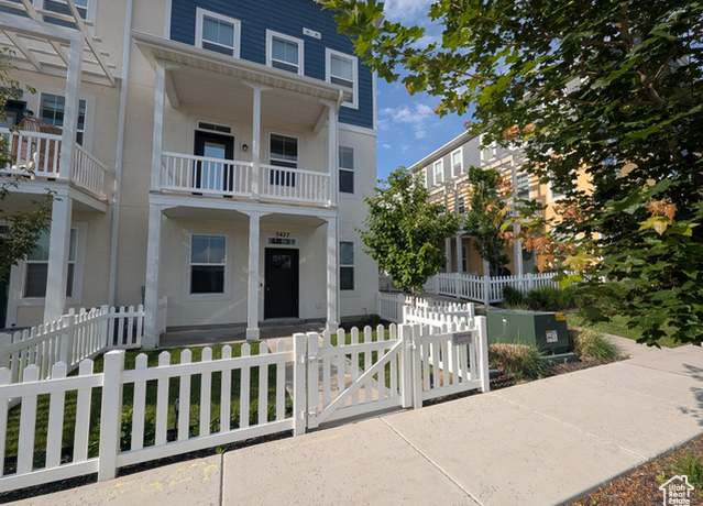 Property at 5427 W Ranches Loop Dr #129, West Jordan, UT 84081, 3 beds, 2.5 baths