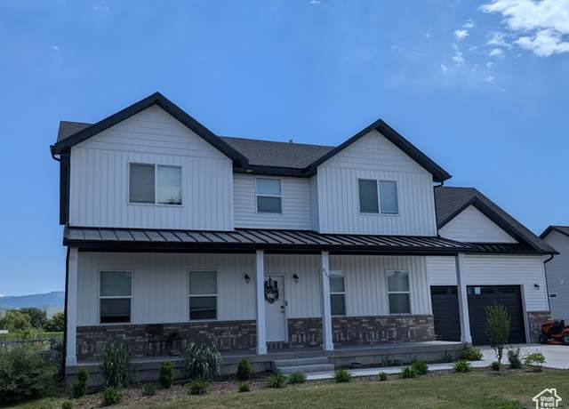 Property at 637 S 4th W W, Preston, ID 83263, 5 beds, 2.5 baths