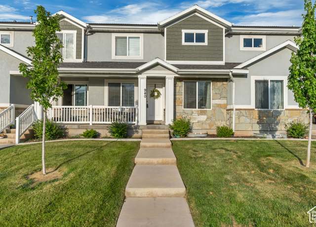 Property at 940 N Center St, Santaquin, UT 84655, 3 beds, 2.5 baths