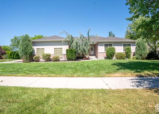 Property at 571 E Golden Pheasant Dr, Draper, UT 84020, 5 beds, 3.5 baths