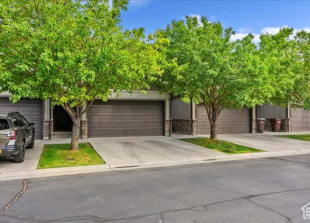 Property at 3329 Kenna Ln #5, West Haven, UT 84401, 3 beds, 2.5 baths