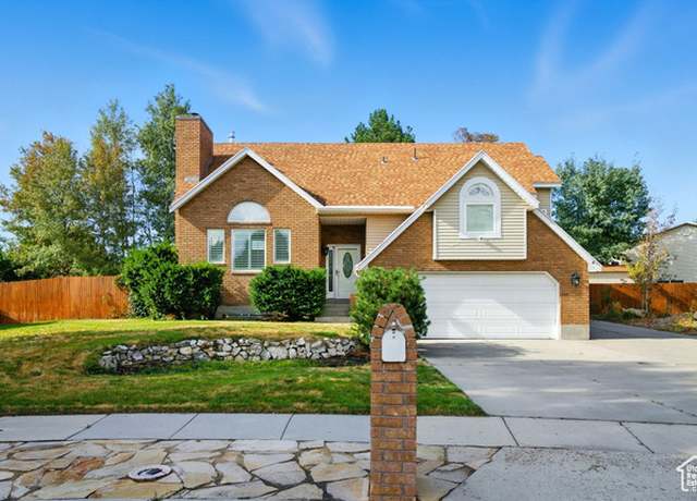 Property at 2343 W Temple View Cir, South Jordan, UT 84095, 4 beds, 2.5 baths