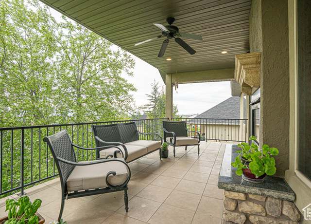 Property at 61 N Sherwood Dr, Providence, UT 84332, 5 beds, 3.5 baths