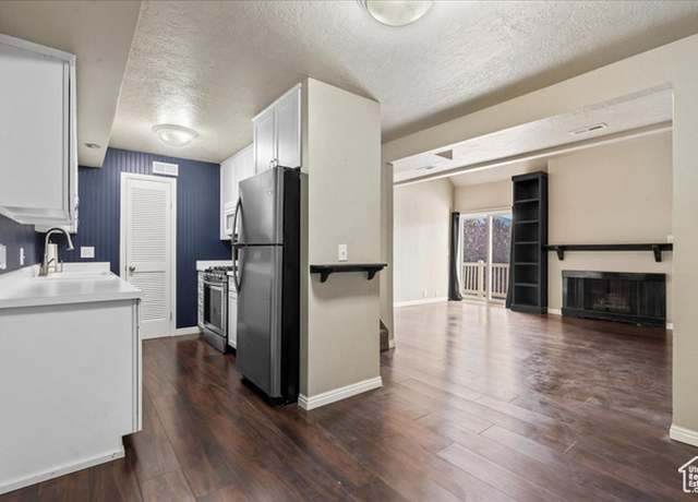 Property at 88 W 50 S Unit C9, Centerville, UT 84014, 3 beds, 2 baths