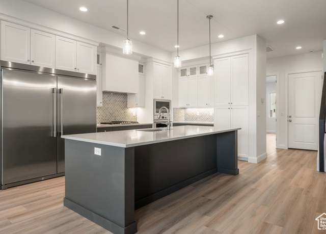 Property at 5339 S Beachcomber Ln #142, St. George, UT 84790, 6 beds, 6 baths