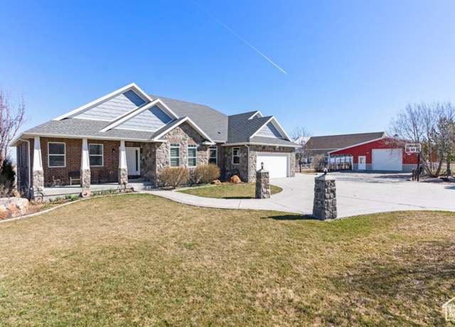 Property at 2805 W 6500 S, Wellsville, UT 84339, 6 beds, 4 baths