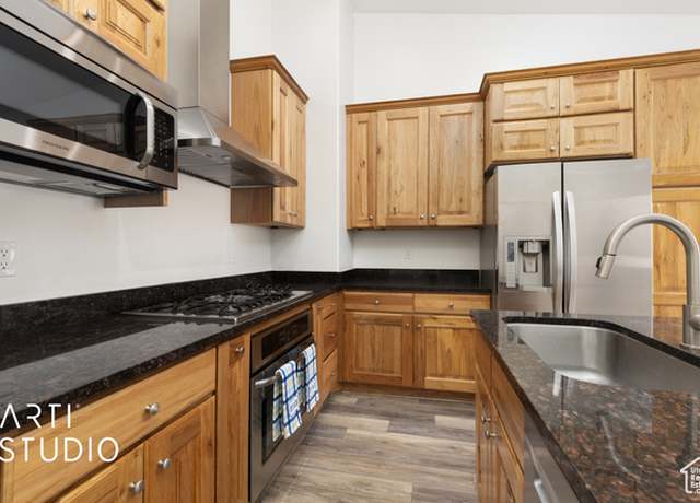 Property at 537 W 1770 S, Orem, UT 84058, 4 beds, 2.5 baths