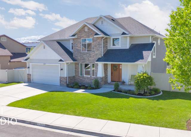 Property at 1340 S 740 E, Lehi, UT 84043, 4 beds, 2.5 baths