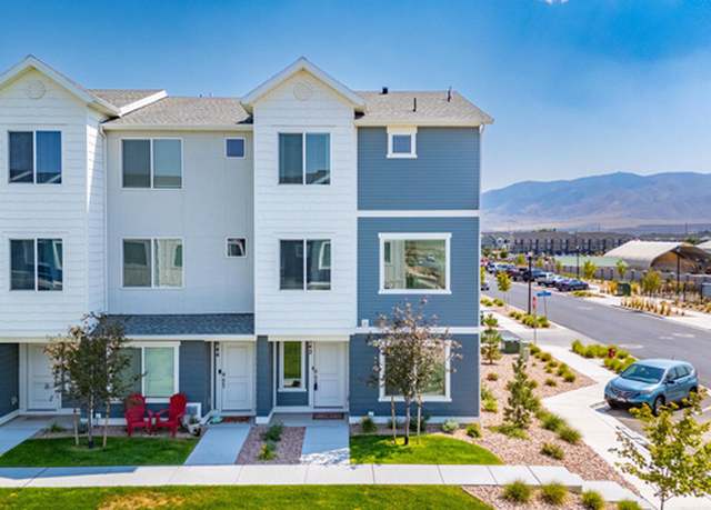 Property at 942 E Drifter Ln, Saratoga Springs, UT 84045, 4 beds, 3 baths